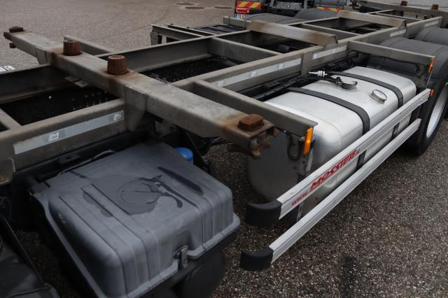 Mercedes-Benz Actros 2546 L - Konteineru vedējs/ Kravas automašīna ar noņemamā virsbūve: foto 3 Mercedes-Benz Actros 2546 L - Konteineru vedējs/ Kravas automašīna ar noņemamā virsbūve: foto 3