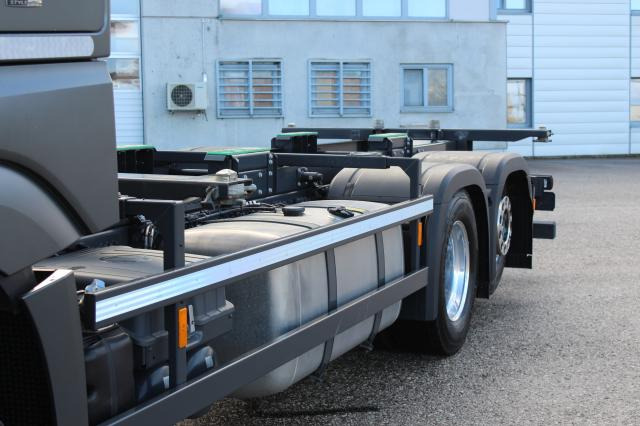 Mercedes-Benz Actros 2552LL ENA - Konteineru vedējs/ Kravas automašīna ar noņemamā virsbūve: foto 3 Mercedes-Benz Actros 2552LL ENA - Konteineru vedējs/ Kravas automašīna ar noņemamā virsbūve: foto 3