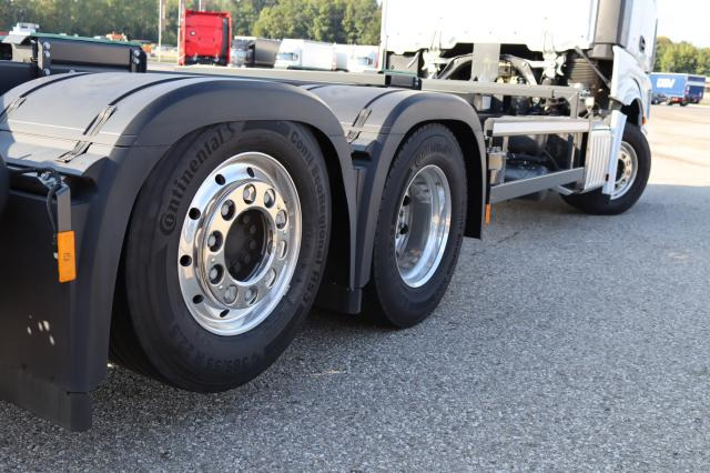 Mercedes-Benz Actros 2563LL LENKACHSE - Konteineru vedējs/ Kravas automašīna ar noņemamā virsbūve: foto 5 Mercedes-Benz Actros 2563LL LENKACHSE - Konteineru vedējs/ Kravas automašīna ar noņemamā virsbūve: foto 5