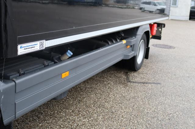 Mercedes-Benz Atego 1223L 6M KOFFER - Kravas automašīna ar slēgto virsbūvi: foto 4 Mercedes-Benz Atego 1223L 6M KOFFER - Kravas automašīna ar slēgto virsbūvi: foto 4