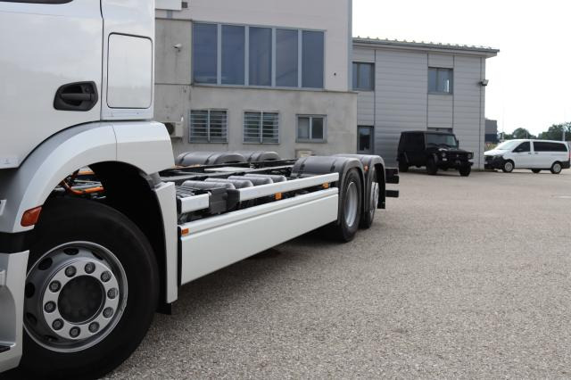 Mercedes-Benz eActros 400 L - Šasija kravas automašīna: foto 3 Mercedes-Benz eActros 400 L - Šasija kravas automašīna: foto 3