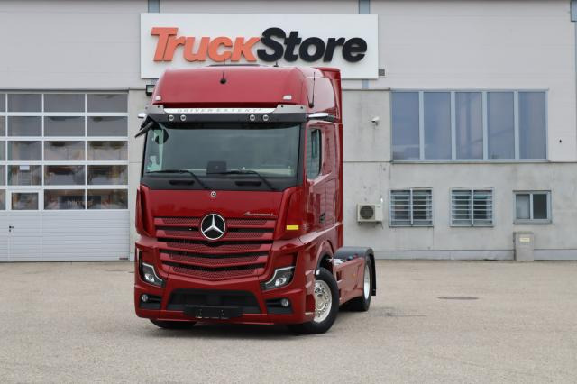 Mercedes-Benz Actros 1851 LS - Vilcējs: foto 1 Mercedes-Benz Actros 1851 LS - Vilcējs: foto 1