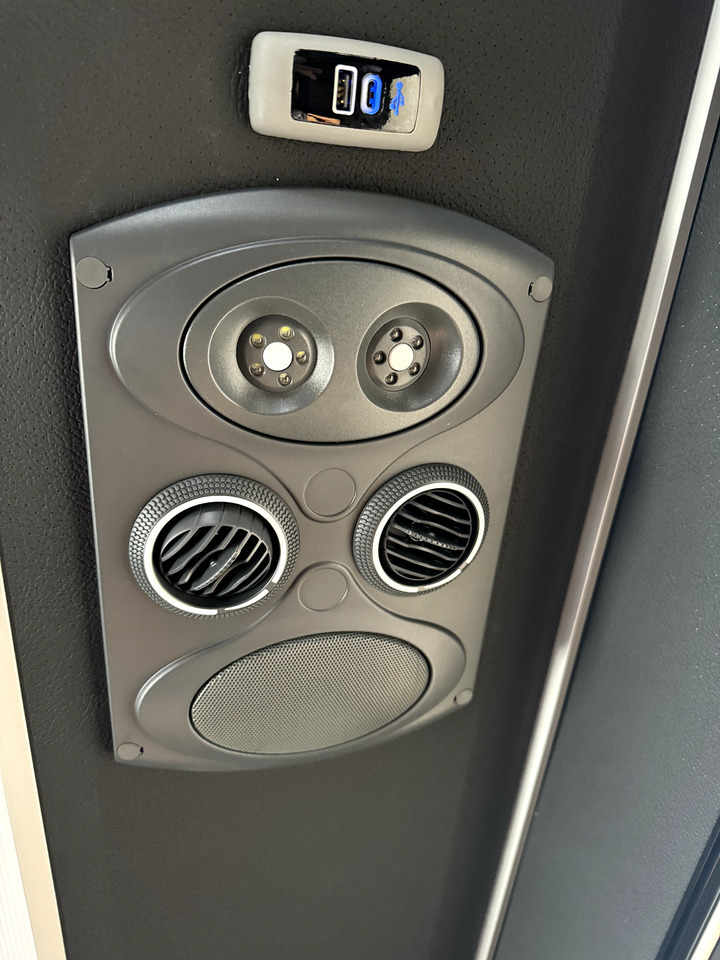 Mercedes-Benz Sprinter 517 - Mikroautobuss, Pasažieru furgons: foto 5 Mercedes-Benz Sprinter 517 - Mikroautobuss, Pasažieru furgons: foto 5