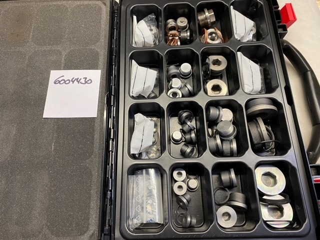 O&K Terex RH40 RH90 RH120 RH170 RH340 Assortment boxes 6004430 4042752 535-4519 6005000 4042756 535-4535 - Rezerves daļa - Ekskavators: foto 3 O&K Terex RH40 RH90 RH120 RH170 RH340 Assortment boxes 6004430 4042752 535-4519 6005000 4042756 535-4535 - Rezerves daļa - Ekskavators: foto 3