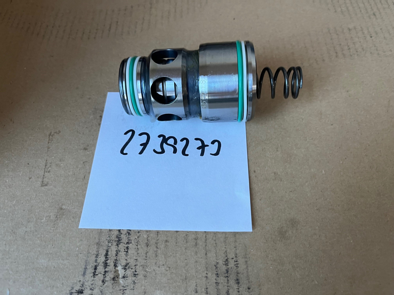 O&K Terex Valve 2739273 1523903 534-3224 RH120 6030 - Rezerves daļa - Ekskavators: foto 2 O&K Terex Valve 2739273 1523903 534-3224 RH120 6030 - Rezerves daļa - Ekskavators: foto 2