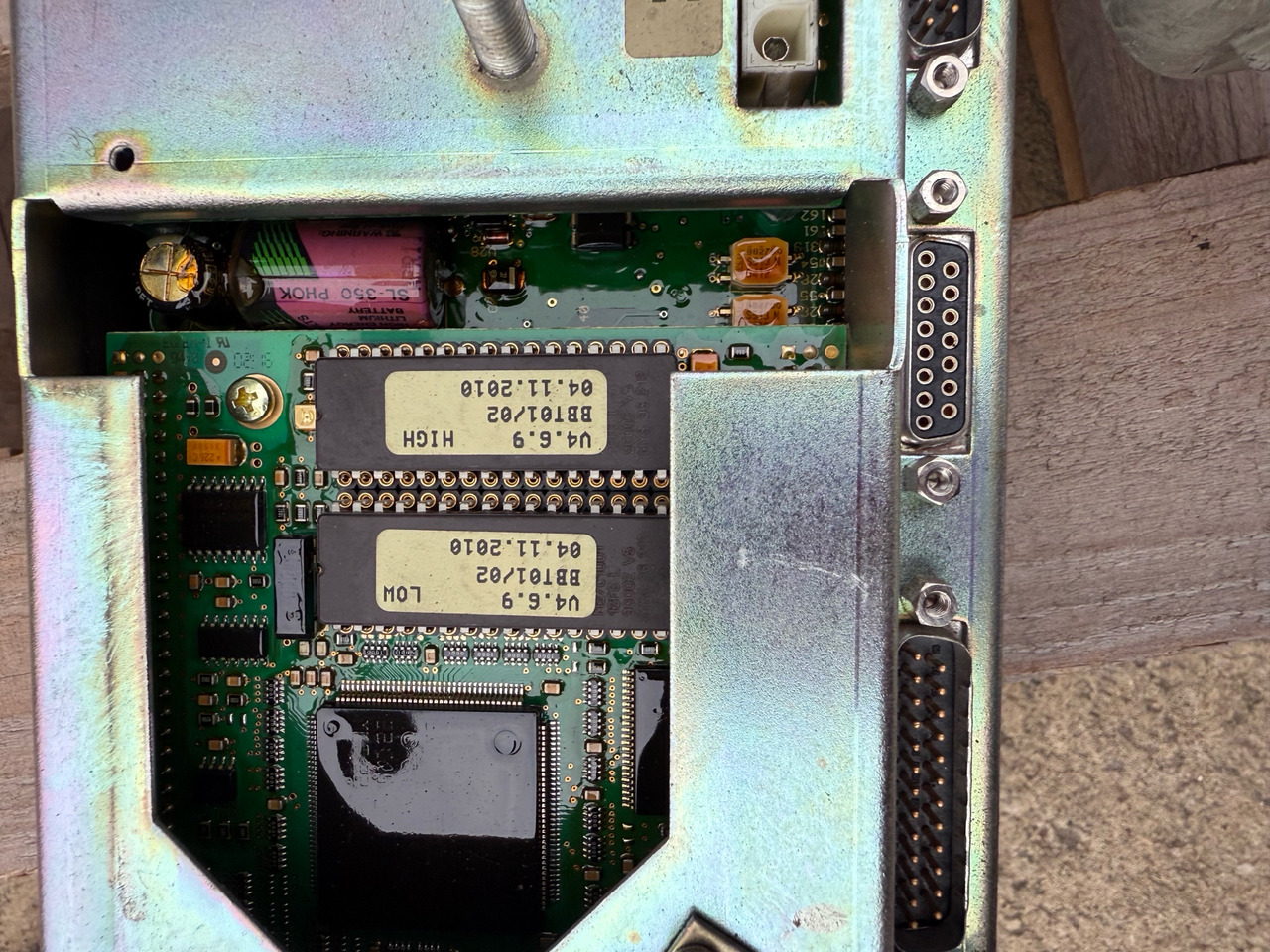 LIEBHERR A904C - Kabīne un interjers - Riteņu ekskavators: foto 2 LIEBHERR A904C - Kabīne un interjers - Riteņu ekskavators: foto 2