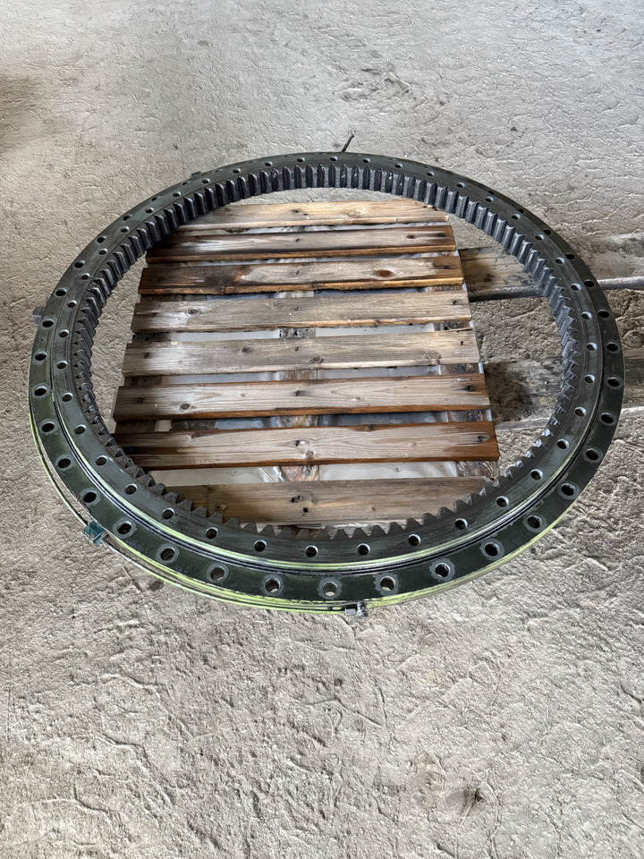 LIEBHERR - Devēja gredzens - Ekskavators: foto 2 LIEBHERR - Devēja gredzens - Ekskavators: foto 2