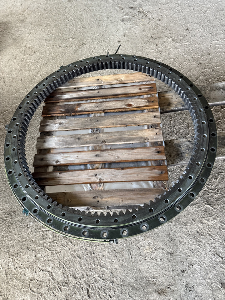 LIEBHERR - Devēja gredzens - Ekskavators: foto 4 LIEBHERR - Devēja gredzens - Ekskavators: foto 4