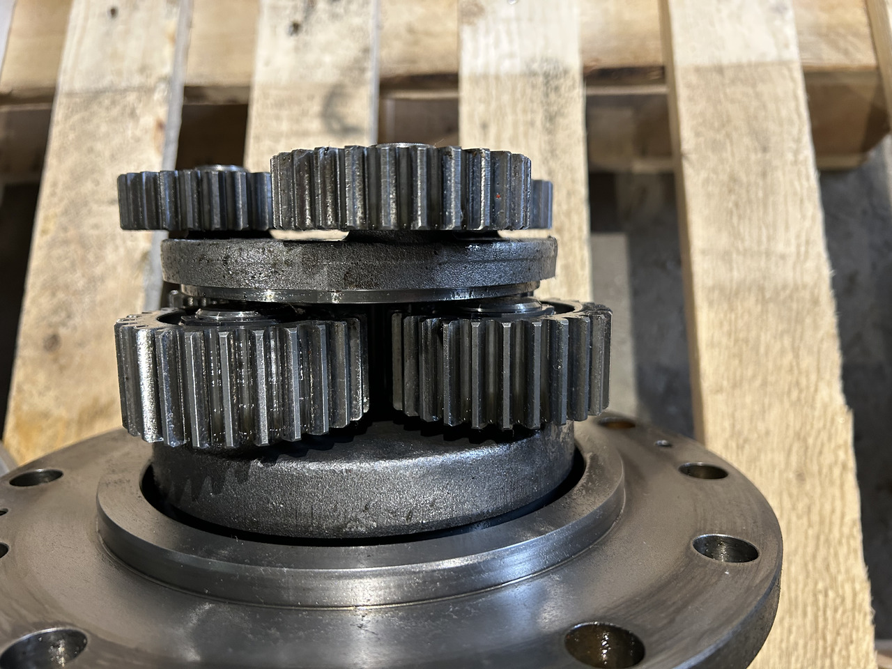 LINDE GD5 - Pagrieziena reduktors - Ekskavators: foto 5 LINDE GD5 - Pagrieziena reduktors - Ekskavators: foto 5