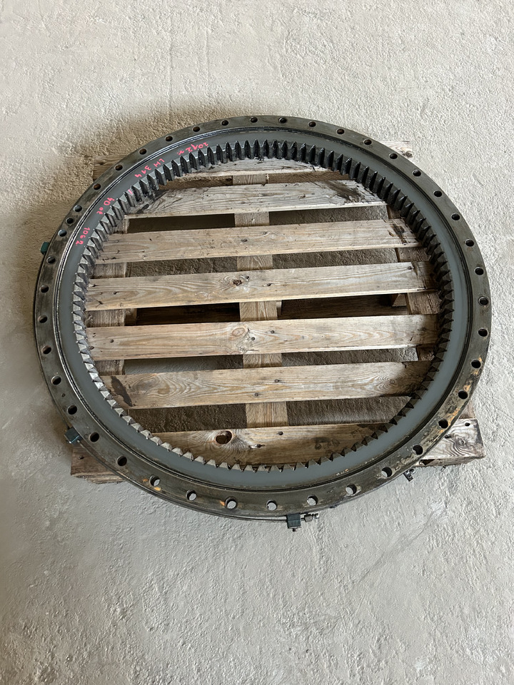 Liebherr A314 litronic - Devēja gredzens - Ekskavators: foto 4 Liebherr A314 litronic - Devēja gredzens - Ekskavators: foto 4