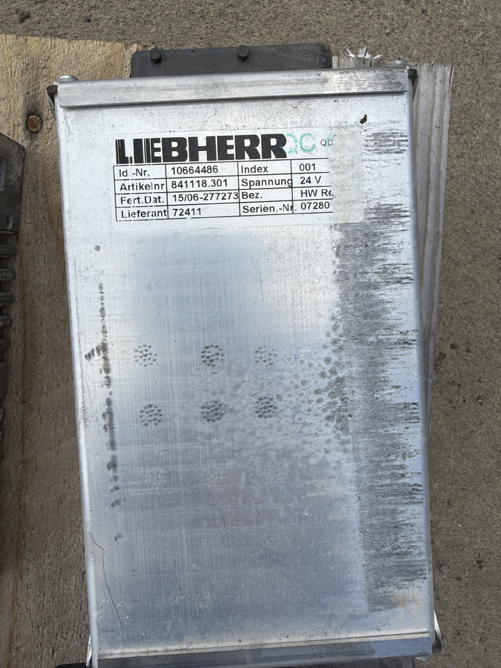 Liebherr R926 - Elektroniskais vadības bloks (ECU) - Kāpurķēžu ekskavators: foto 3 Liebherr R926 - Elektroniskais vadības bloks (ECU) - Kāpurķēžu ekskavators: foto 3