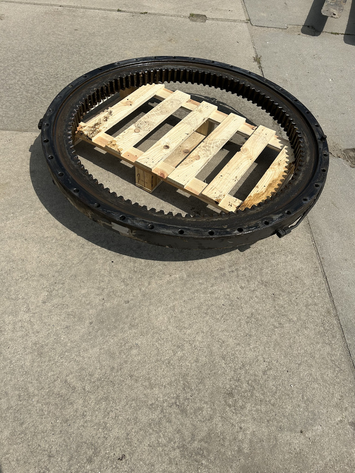 Volvo EW140C - Devēja gredzens - Ekskavators: foto 4 Volvo EW140C - Devēja gredzens - Ekskavators: foto 4