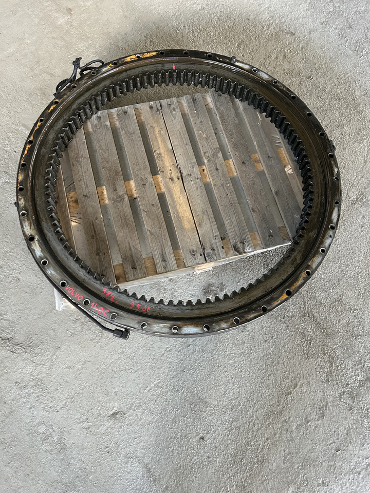 Volvo EW140C - Devēja gredzens - Riteņu ekskavators: foto 4 Volvo EW140C - Devēja gredzens - Riteņu ekskavators: foto 4