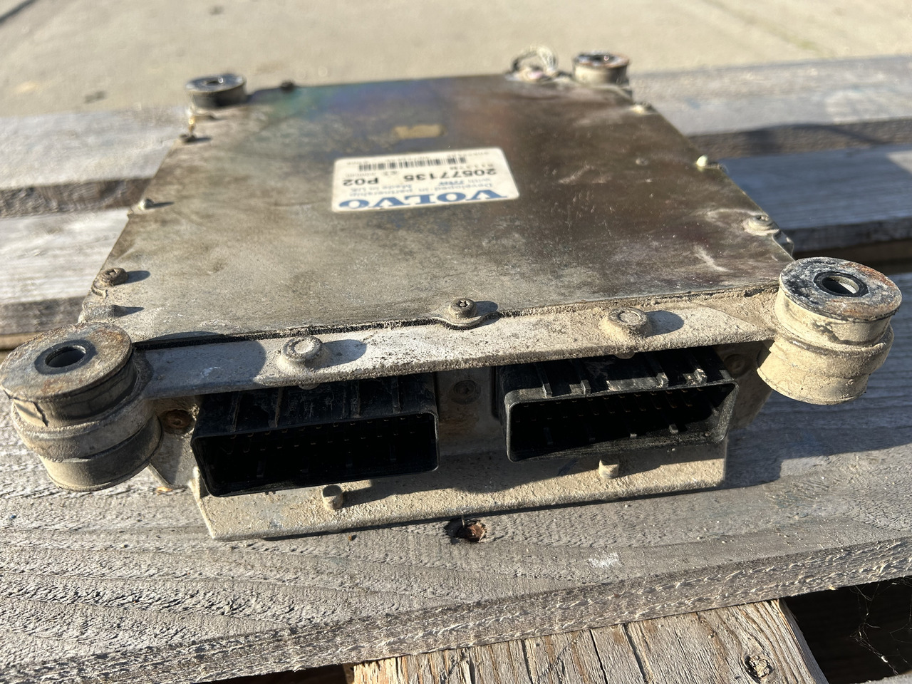 Volvo EW160B - Elektroniskais vadības bloks (ECU) - Riteņu ekskavators: foto 5 Volvo EW160B - Elektroniskais vadības bloks (ECU) - Riteņu ekskavators: foto 5