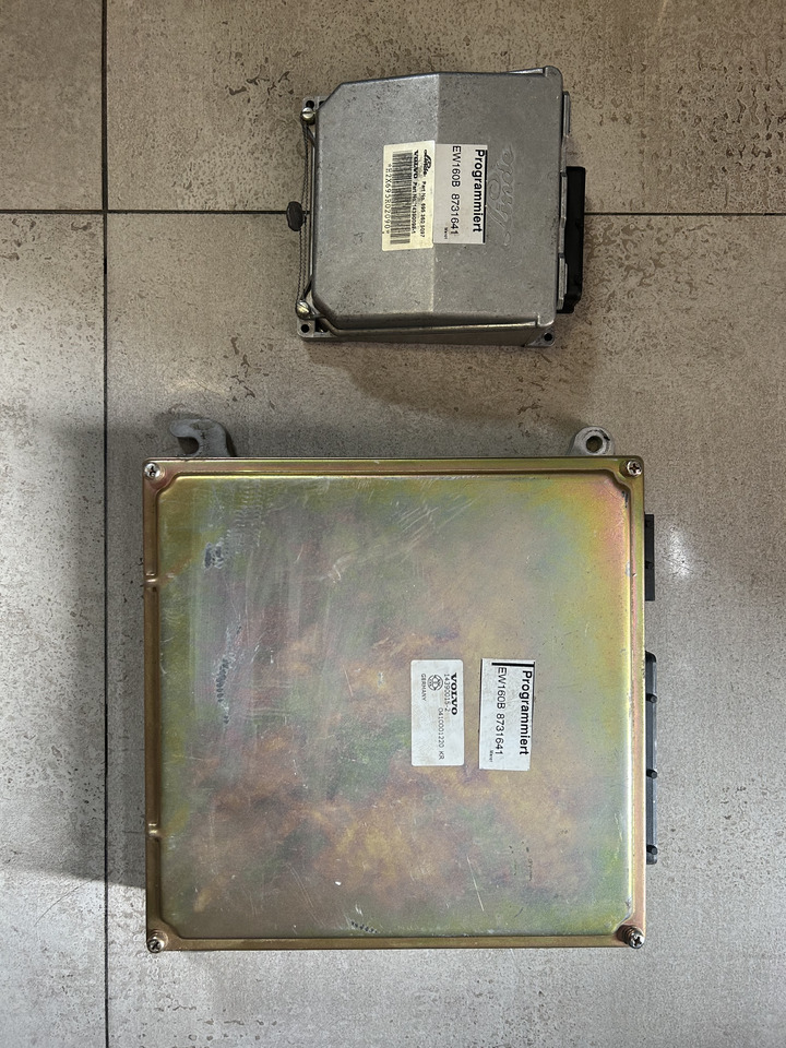 Volvo EW160B - Elektroniskais vadības bloks (ECU) - Riteņu ekskavators: foto 1 Volvo EW160B - Elektroniskais vadības bloks (ECU) - Riteņu ekskavators: foto 1