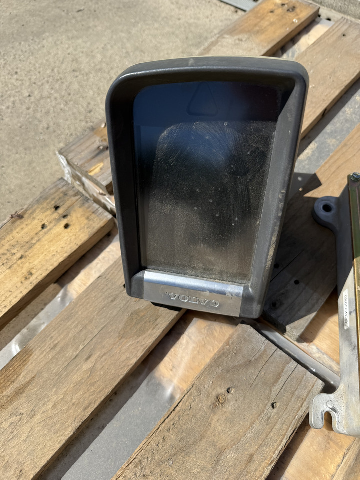 Volvo Monitor, wyświetlacz - Elektroniskais vadības bloks (ECU) - Ekskavators: foto 1 Volvo Monitor, wyświetlacz - Elektroniskais vadības bloks (ECU) - Ekskavators: foto 1