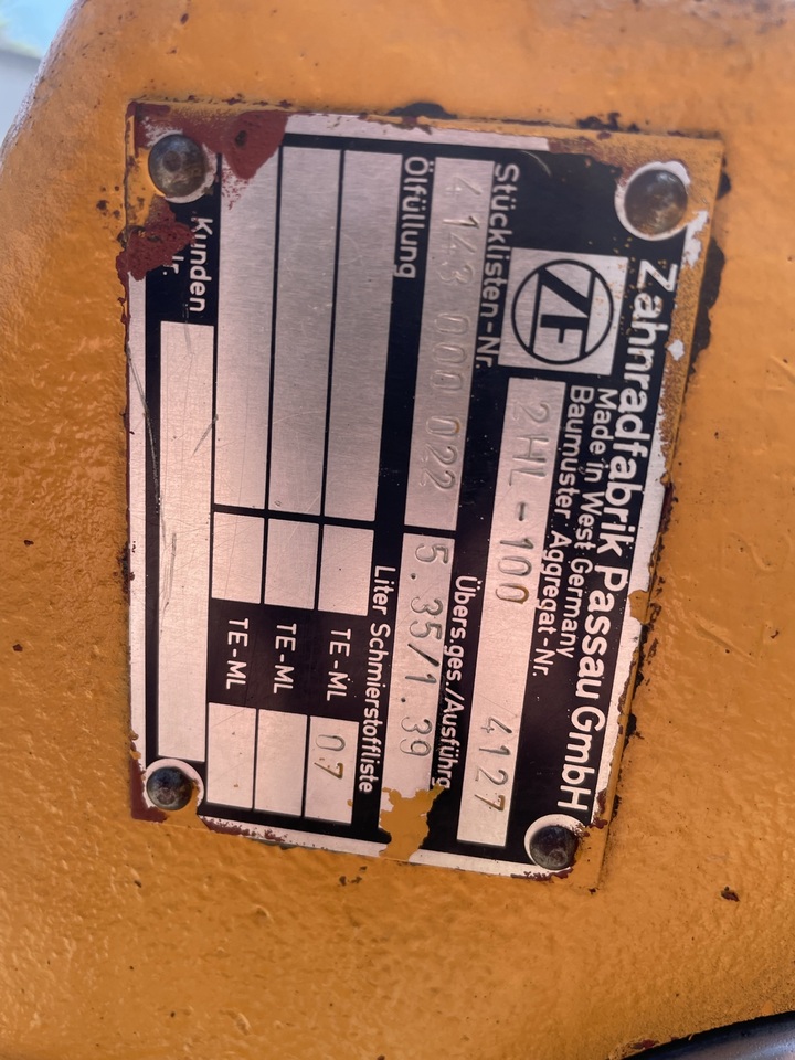 ZF 2HL-100 Z koparki LIEBHERR - Pārnesumkārba: foto 5 ZF 2HL-100 Z koparki LIEBHERR - Pārnesumkārba: foto 5