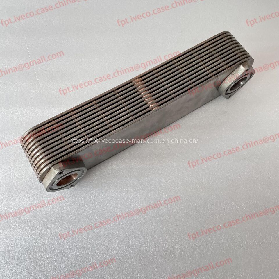 FPT IVECO CASE FPT IVECO CASE Cursor11 F3GFE613A B001 5801863562 HEAT EXCHANGER 5801463042 - Eļļas dzesētājs - Kravas automašīna pašizgāzējs: foto 2 FPT IVECO CASE FPT IVECO CASE Cursor11 F3GFE613A B001 5801863562 HEAT EXCHANGER 5801463042 - Eļļas dzesētājs - Kravas automašīna pašizgāzējs: foto 2