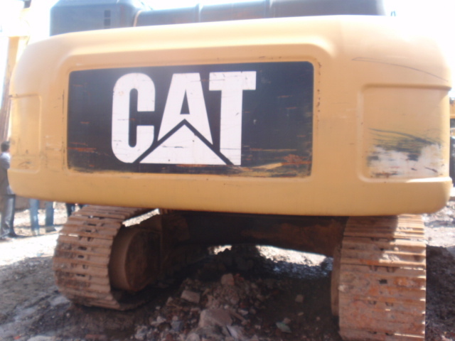Caterpillar 330D - Kāpurķēžu ekskavators: foto 2 Caterpillar 330D - Kāpurķēžu ekskavators: foto 2