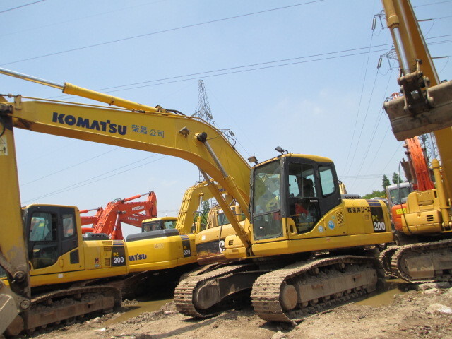 Komatsu PC200-7 - Kāpurķēžu ekskavators: foto 5 Komatsu PC200-7 - Kāpurķēžu ekskavators: foto 5