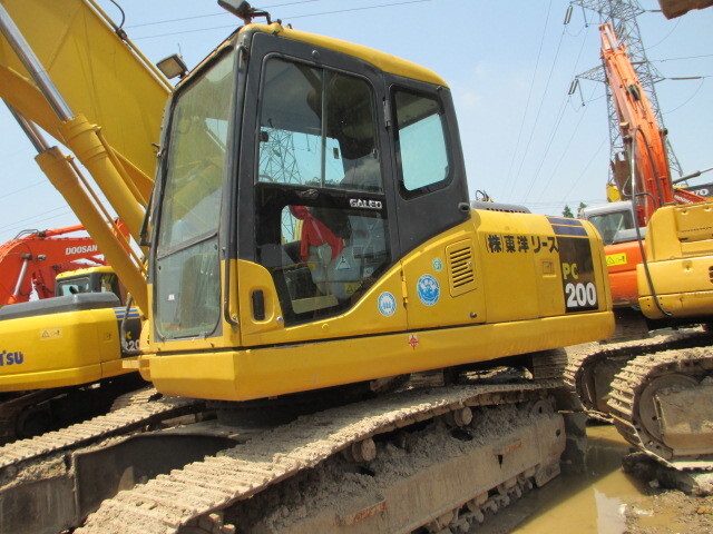 Komatsu PC200-7 - Kāpurķēžu ekskavators: foto 4 Komatsu PC200-7 - Kāpurķēžu ekskavators: foto 4