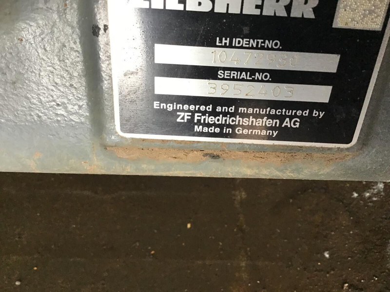 Liebherr A314 Li / A914 - Aizmugurējā ass: foto 1 Liebherr A314 Li / A914 - Aizmugurējā ass: foto 1