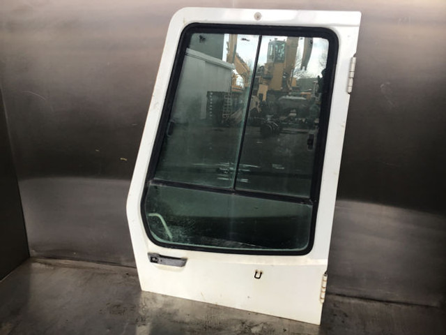 Liebherr A900 ZW / A900B Li - Durvis un rezerves daļas: foto 2 Liebherr A900 ZW / A900B Li - Durvis un rezerves daļas: foto 2