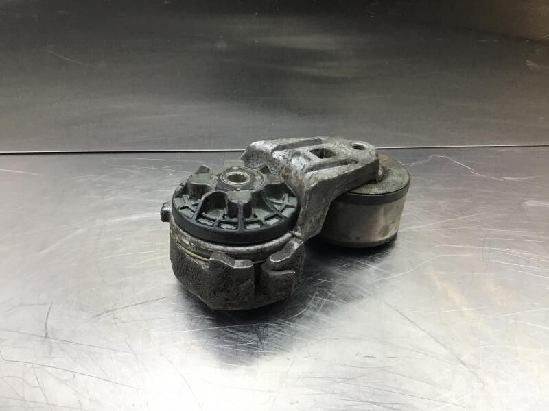 Liebherr Clamp Fitting Equipment - Dzinējs un rezerves daļas: foto 2 Liebherr Clamp Fitting Equipment - Dzinējs un rezerves daļas: foto 2