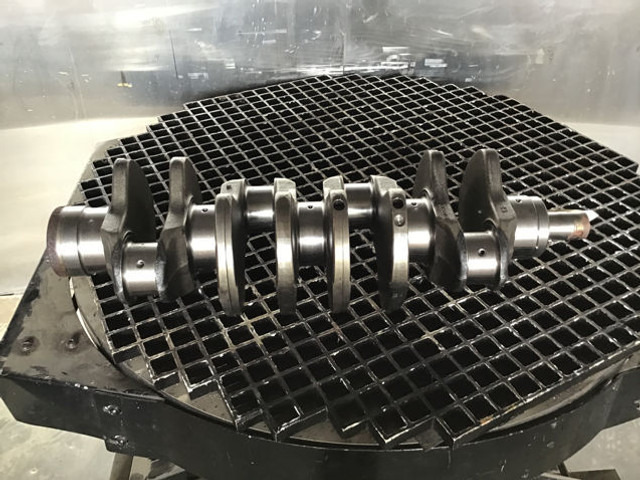 Liebherr Crankshaft D924 - Kloķvārpsta: foto 3 Liebherr Crankshaft D924 - Kloķvārpsta: foto 3