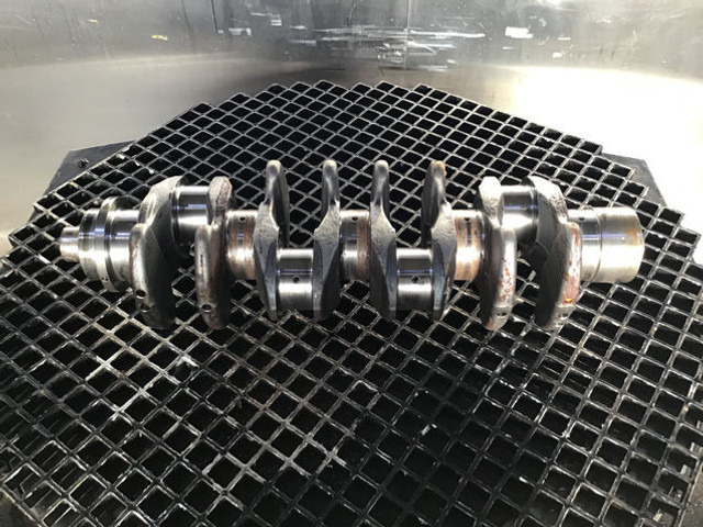 Liebherr Crankshaft D934S - Kloķvārpsta: foto 4 Liebherr Crankshaft D934S - Kloķvārpsta: foto 4