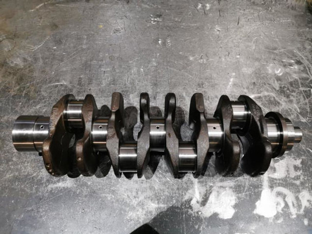 Kloķvārpsta Liebherr Crankshaft D934S: foto 6