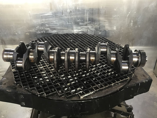 Liebherr Crankshaft - Kloķvārpsta: foto 2 Liebherr Crankshaft - Kloķvārpsta: foto 2