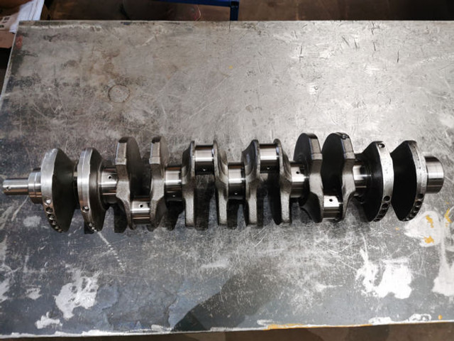 Liebherr Crankshaft Rebuild D926 - Kloķvārpsta: foto 2 Liebherr Crankshaft Rebuild D926 - Kloķvārpsta: foto 2