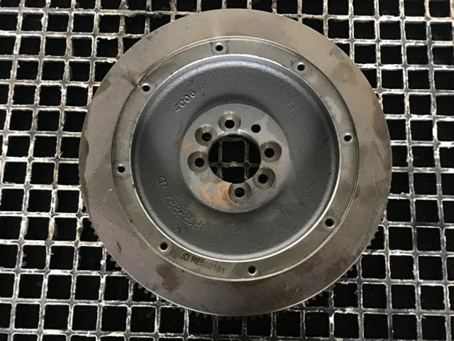 Liebherr Flywheel - Spararats: foto 4 Liebherr Flywheel - Spararats: foto 4