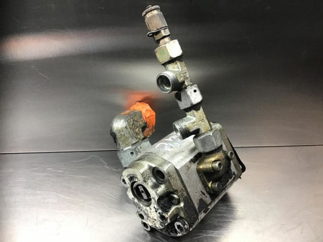 Liebherr Gear Pump - Hidrauliskais sūknis: foto 4 Liebherr Gear Pump - Hidrauliskais sūknis: foto 4