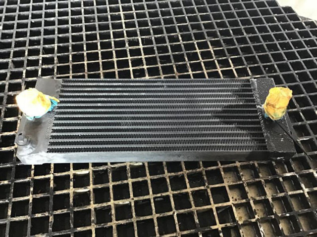 Liebherr Gearbox Oilcooler - Pārnesumkārba: foto 5 Liebherr Gearbox Oilcooler - Pārnesumkārba: foto 5