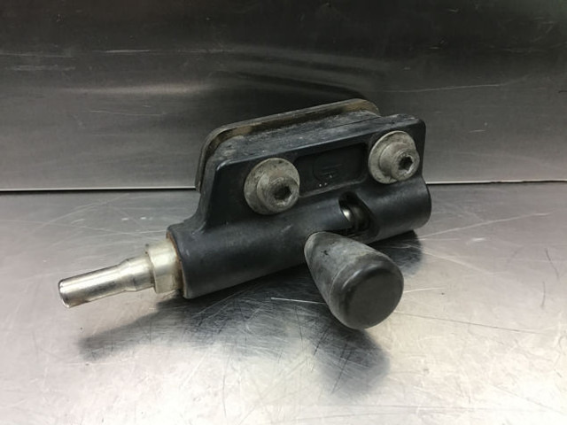 Liebherr Lock Right - Virsbūve un ārpuse: foto 1 Liebherr Lock Right - Virsbūve un ārpuse: foto 1