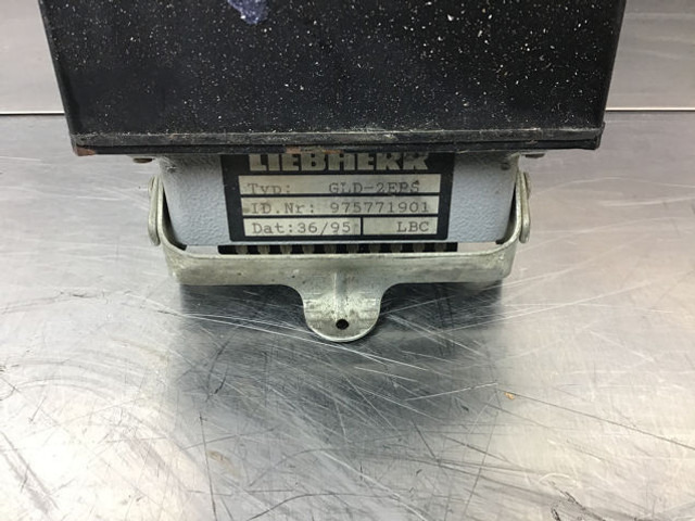 Liebherr Maxiumum Load Relay - Relejs: foto 2 Liebherr Maxiumum Load Relay - Relejs: foto 2
