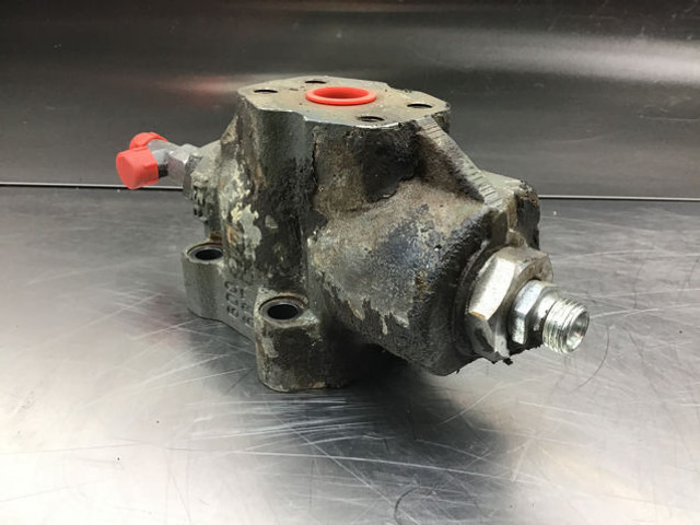 Liebherr Non Return valve - Vārsts: foto 1 Liebherr Non Return valve - Vārsts: foto 1