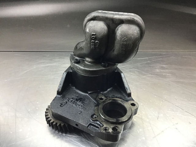 Liebherr Oil Pump - Eļļas sūknis: foto 4 Liebherr Oil Pump - Eļļas sūknis: foto 4