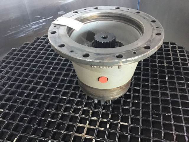 Liebherr Output Shaft Housing - Rumba: foto 3 Liebherr Output Shaft Housing - Rumba: foto 3