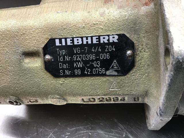 Liebherr Pilot control Unit - Pārnesumu svira: foto 4 Liebherr Pilot control Unit - Pārnesumu svira: foto 4