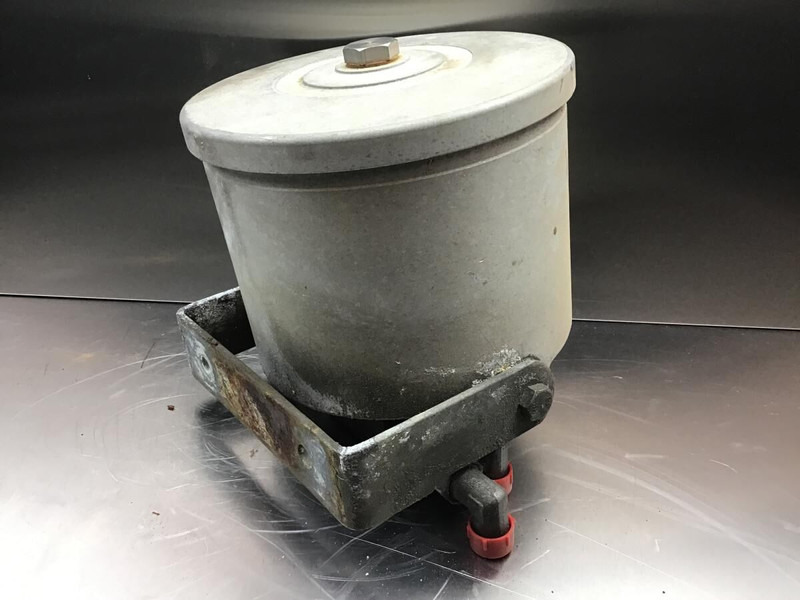 Liebherr R900 Li - Hidrauliskais filtrs: foto 2 Liebherr R900 Li - Hidrauliskais filtrs: foto 2