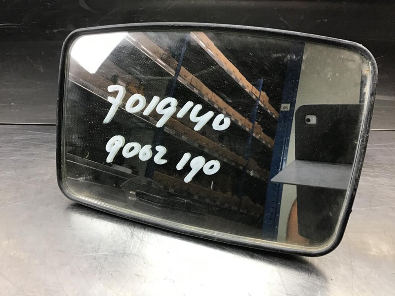 Liebherr R900 Li / R914B / R912 Li / R904 / R902 Li / R922 / R950 / A904C Li / A904 Li / A904 INDUSTRIAL / A902 Li / A900C Li / A900B Li - Atpakaļskata spogulis: foto 1 Liebherr R900 Li / R914B / R912 Li / R904 / R902 Li / R922 / R950 / A904C Li / A904 Li / A904 INDUSTRIAL / A902 Li / A900C Li / A900B Li - Atpakaļskata spogulis: foto 1