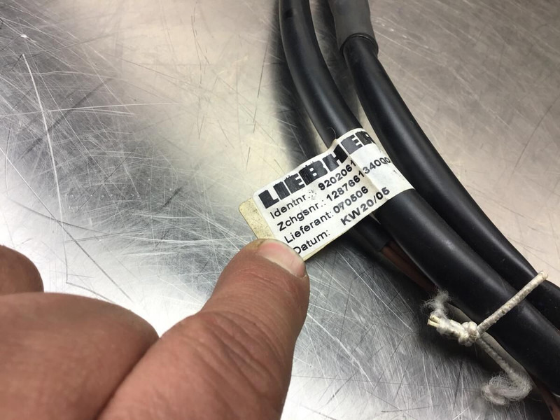 Liebherr R912 Li / R902 Li - Kabeļis/ Vadis: foto 2 Liebherr R912 Li / R902 Li - Kabeļis/ Vadis: foto 2