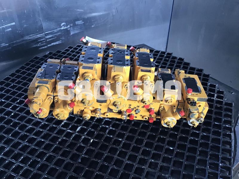 Liebherr R914 EW , R914HDS , R914HDSL - Hidraulika: foto 1 Liebherr R914 EW , R914HDS , R914HDSL - Hidraulika: foto 1