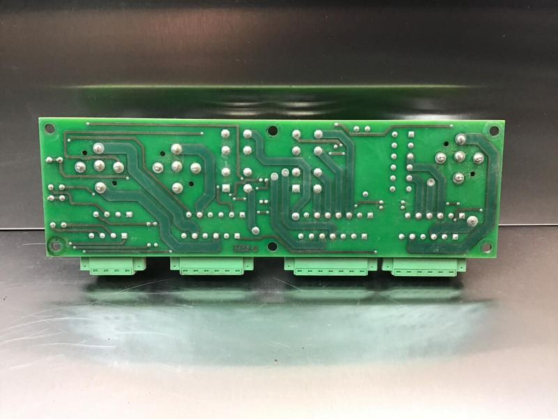 Liebherr R914B / R904 / A924C Li / A914 Li / A934B Li / R900C Li - Elektrosistēma: foto 2 Liebherr R914B / R904 / A924C Li / A914 Li / A934B Li / R900C Li - Elektrosistēma: foto 2