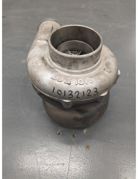 Liebherr R946 LC / R946 LC-V / R946 NLC / R946 S-HD / R950 / R950 LC-V / R950 S-HD / LH60 MT / LH60 MHR / LH60 M / LH60 CHR / LH 60 C - Turbīna: foto 2 Liebherr R946 LC / R946 LC-V / R946 NLC / R946 S-HD / R950 / R950 LC-V / R950 S-HD / LH60 MT / LH60 MHR / LH60 M / LH60 CHR / LH 60 C - Turbīna: foto 2