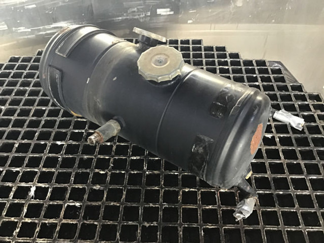 Liebherr Tank - Izplešanās tvertne: foto 4 Liebherr Tank - Izplešanās tvertne: foto 4