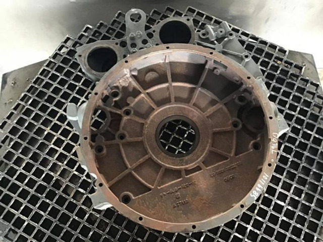 Rezerves daļa Liebherr Flywheel Housing: foto 6